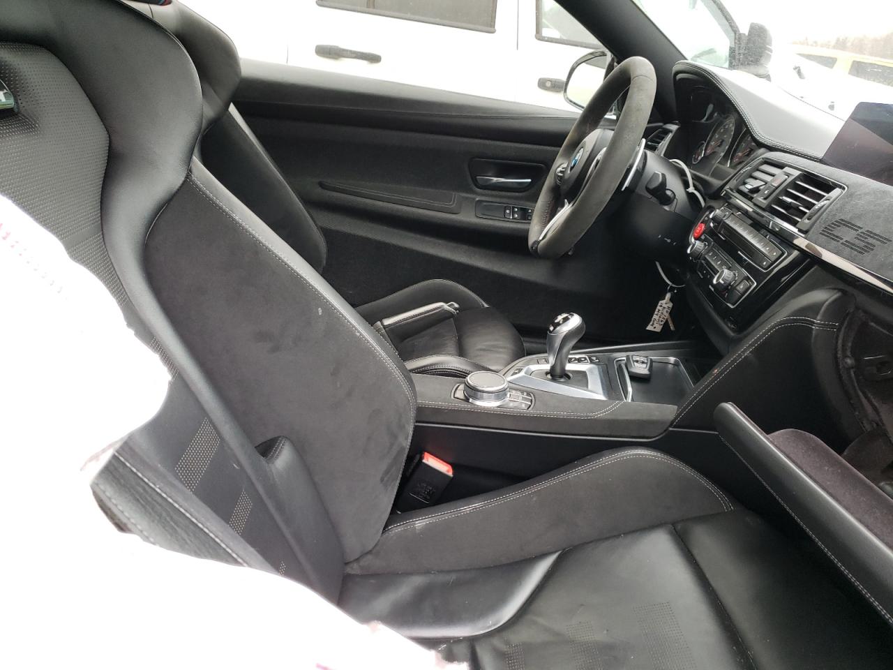 Photo 5 from auction – 2019 BMW M4 CS with VIN WBS3S7C59KAC09463