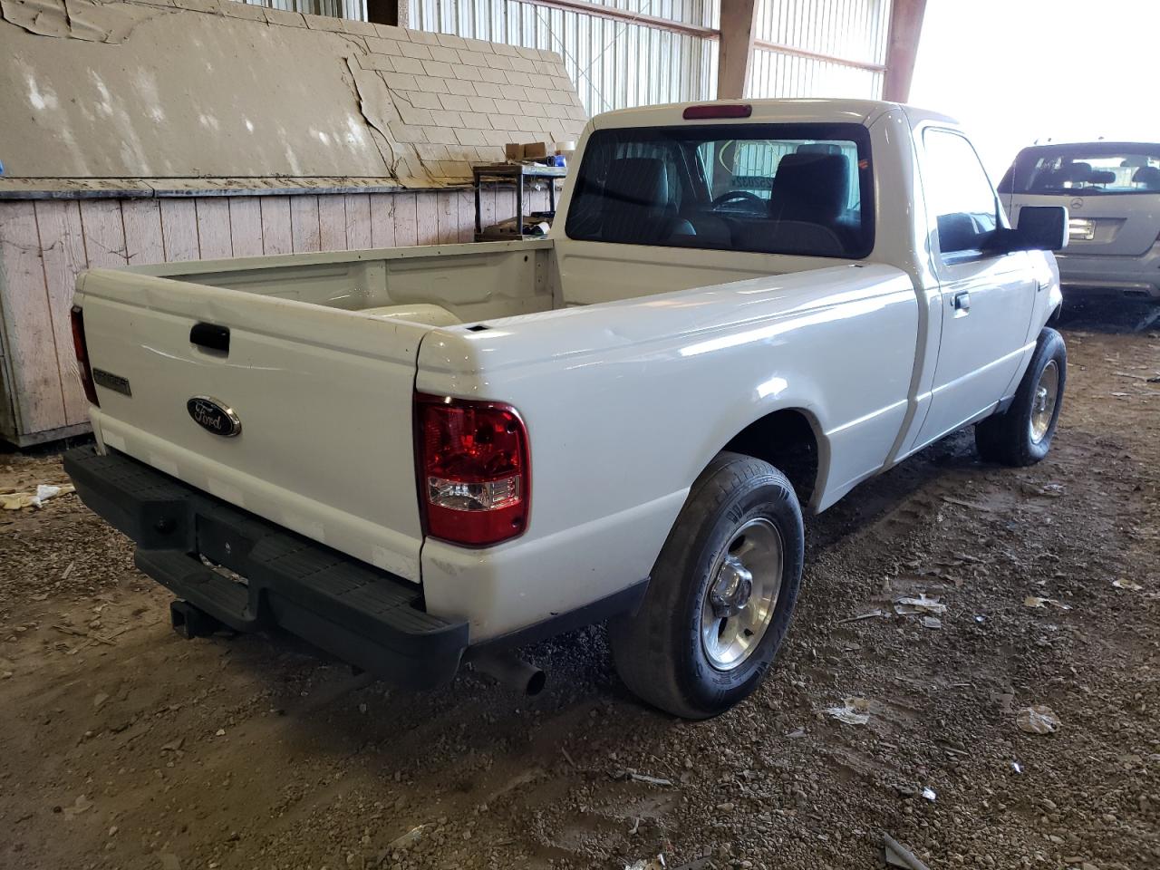 Photo 4 from auction – 2011 FORD RANGER with VIN 1FTKR1AD1BPA42323