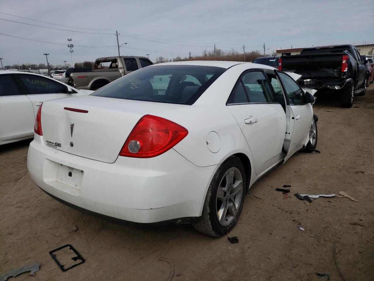 Photo 4 from auction – 2009 PONTIAC G6 with VIN 1G2ZG57B294153853