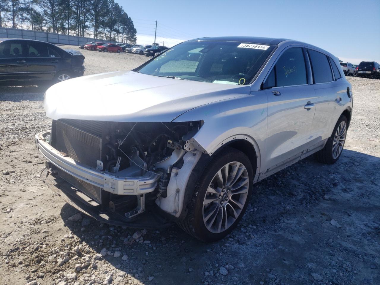 Photo 2 from auction – 2016 LINCOLN MKX RESERV with VIN 2LMTJ8LR4GBL63171