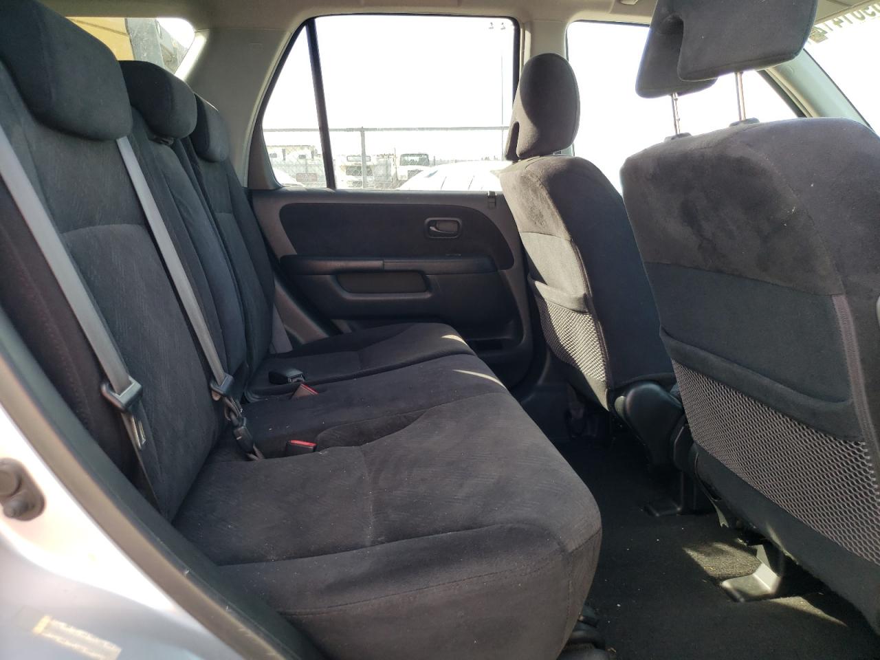 Photo 6 from auction – 2006 HONDA CR-V EX with VIN JHLRD77806C029430