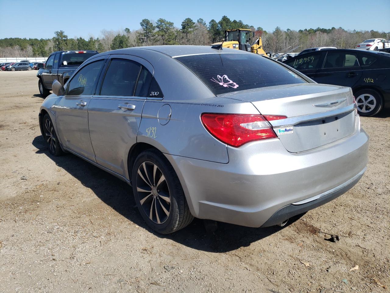 Photo 3 from auction – 2014 CHRYSLER 200 TOURIN with VIN 1C3CCBBG2EN145758