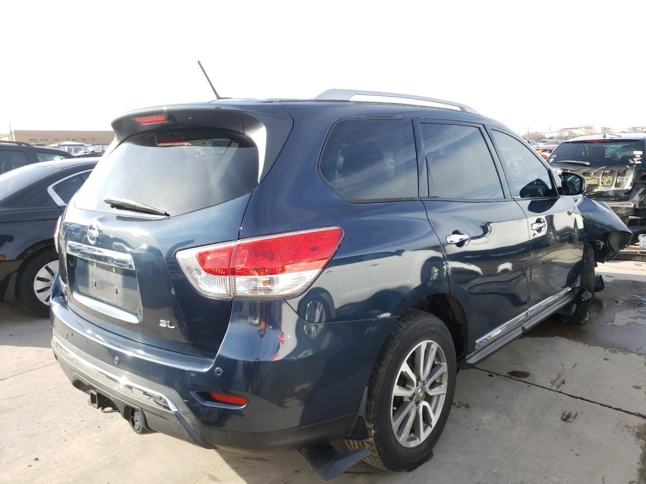 Photo 4 from auction – 2013 NISSAN PATHFINDER with VIN 5N1AR2MN2DC649178