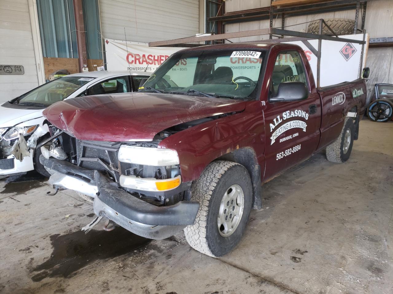 Photo 2 from auction – 2002 CHEVROLET SILVERADO with VIN 1GCEK14W12Z246672