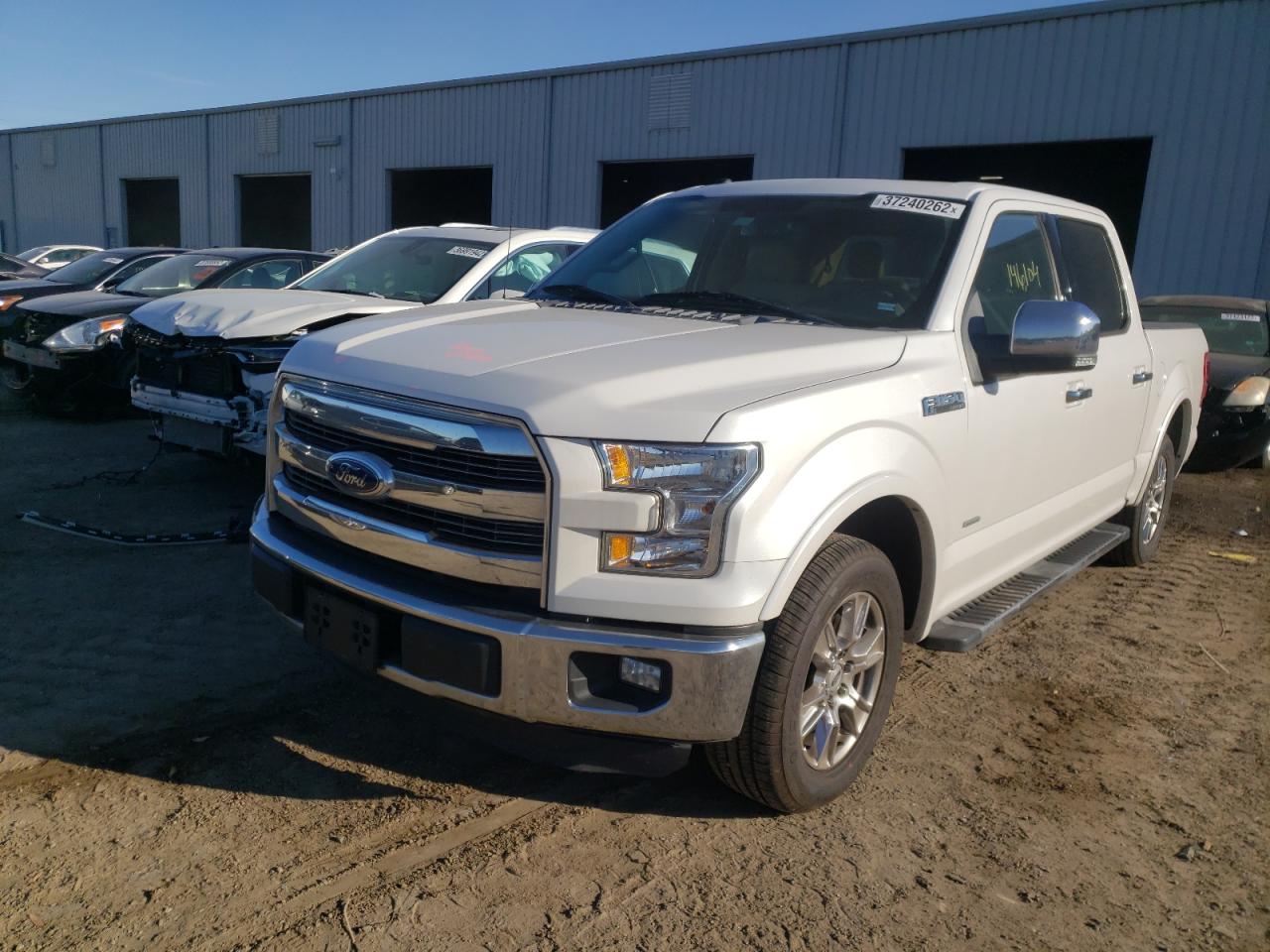 Photo 2 from auction – 2016 FORD F150 SUPER with VIN 1FTEW1CP2GFB34244