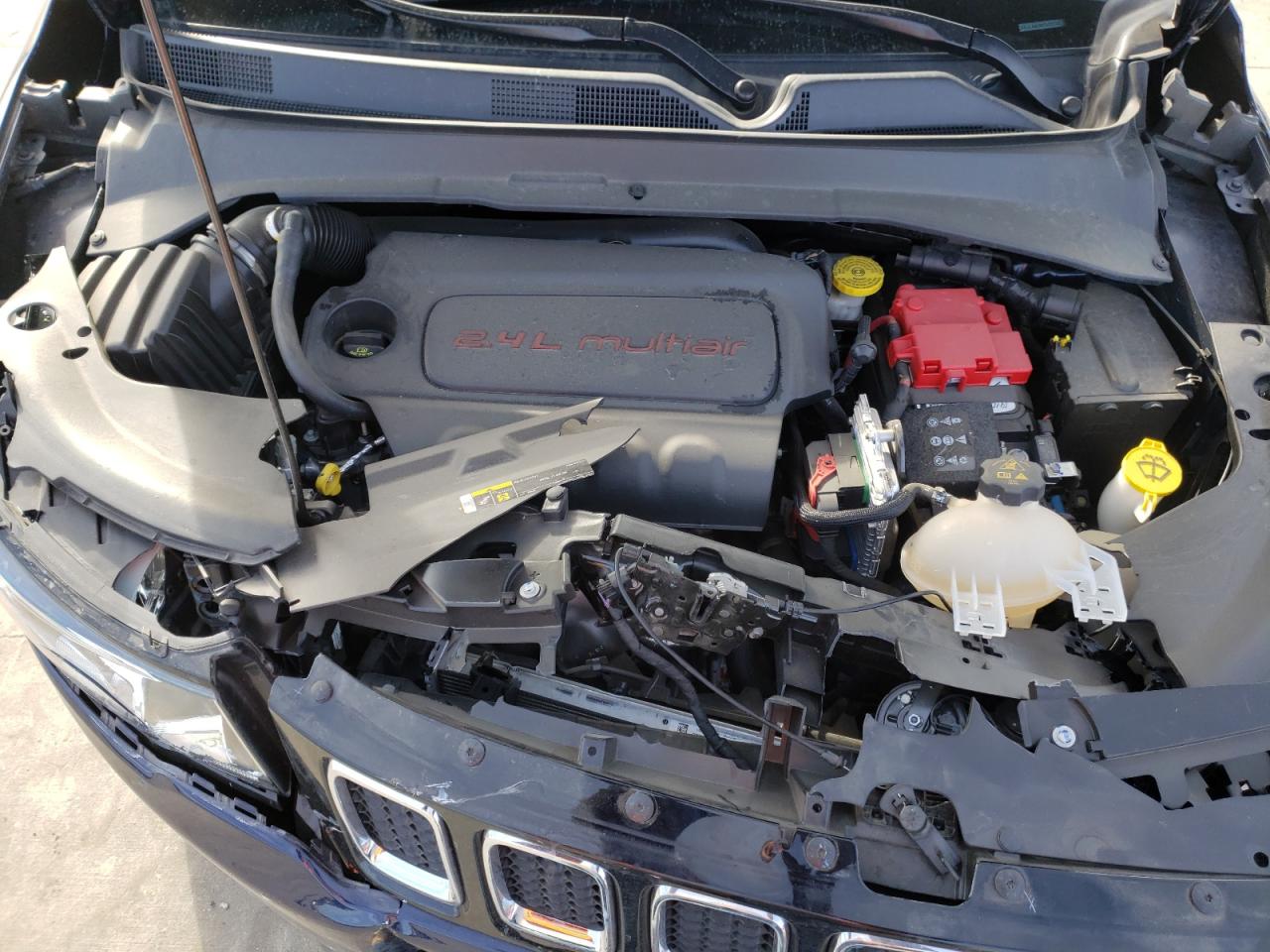 Photo 7 from auction – 2021 JEEP COMPASS SP with VIN 3C4NJCAB0MT532233