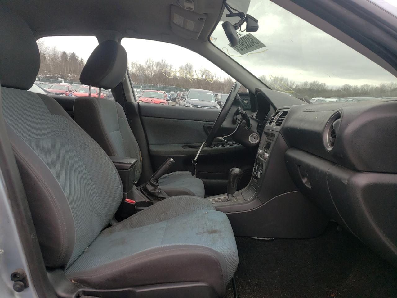 Photo 5 from auction – 2004 SUBARU IMPREZA with VIN JF1GG68525H818051