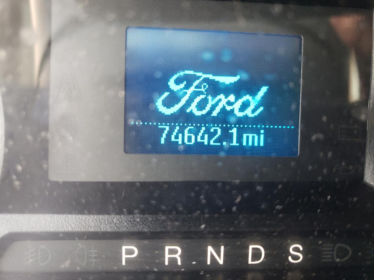 Photo 8 from auction – 2016 FORD FUSION S with VIN 3FA6P0G71GR256656