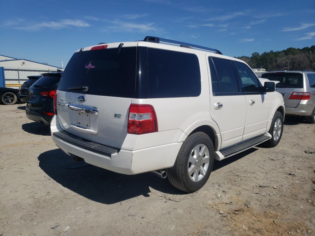 Photo 4 from auction – 2010 FORD EXPEDITION with VIN 1FMJU1K50AEB65960