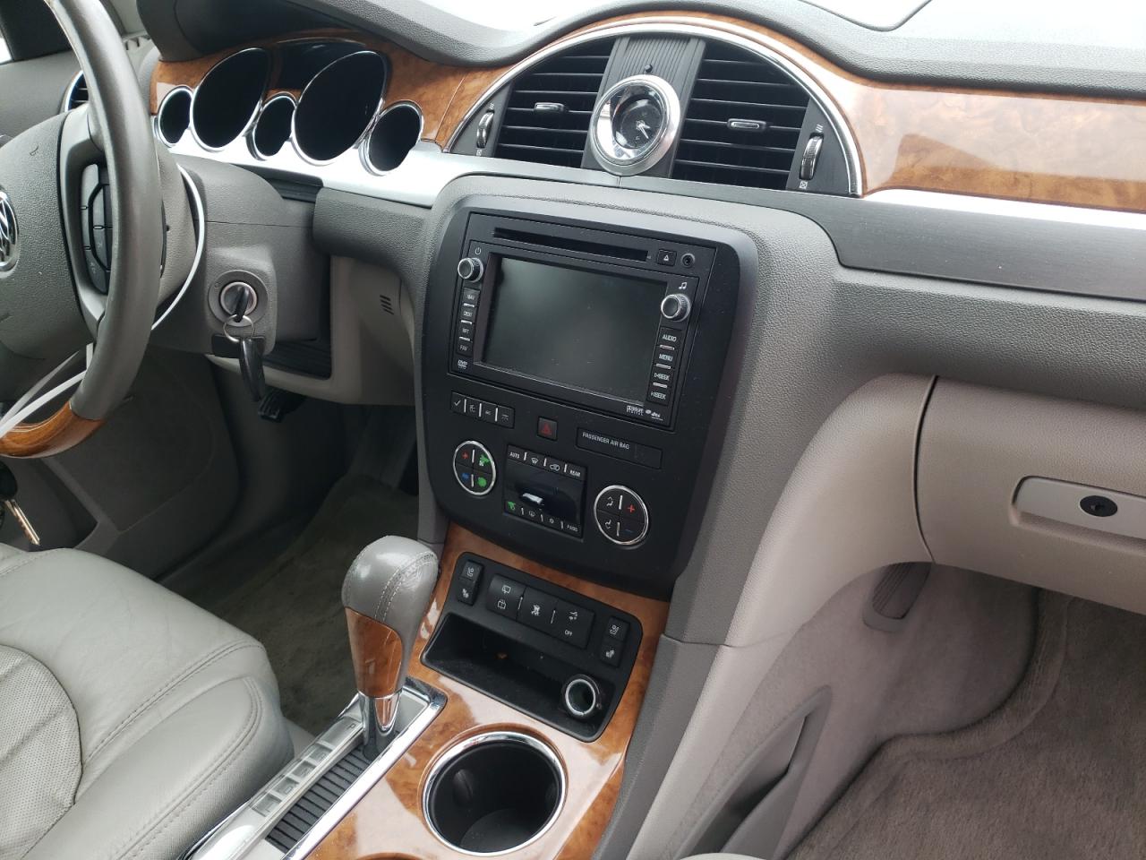 Photo 9 from auction – 2010 BUICK ENCLAVE CX with VIN 5GALVCED3AJ111800