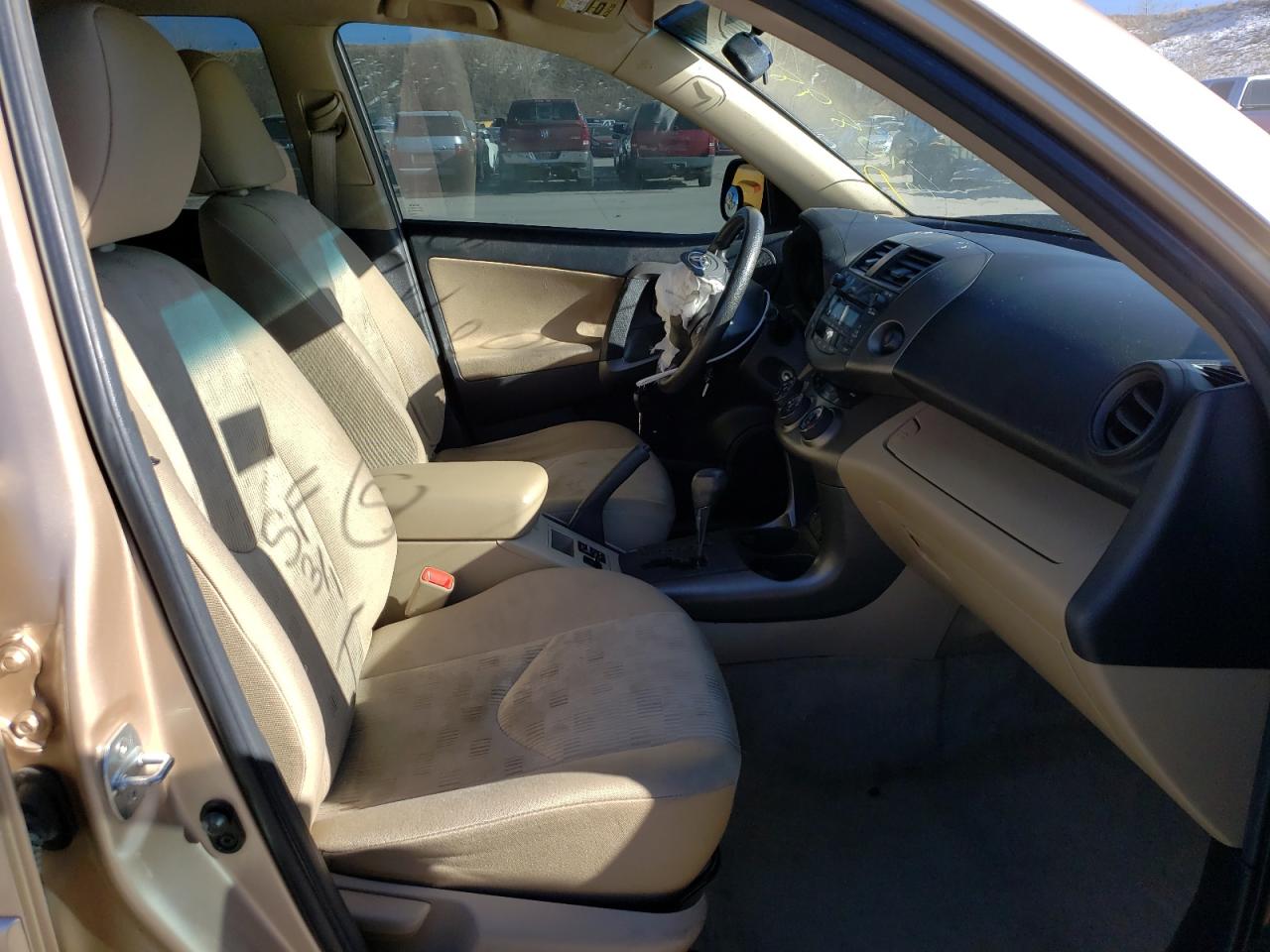 Photo 5 from auction – 2011 TOYOTA RAV4 with VIN 2T3BF4DV6BW175176
