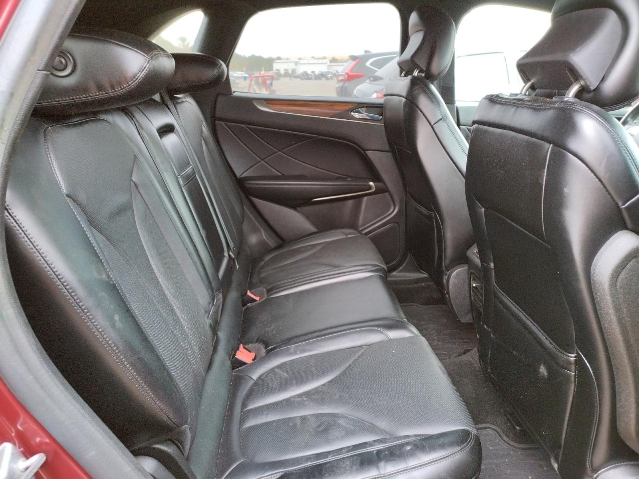 Photo 6 from auction – 2015 LINCOLN MKC with VIN 5LMTJ2AH1FUJ05053