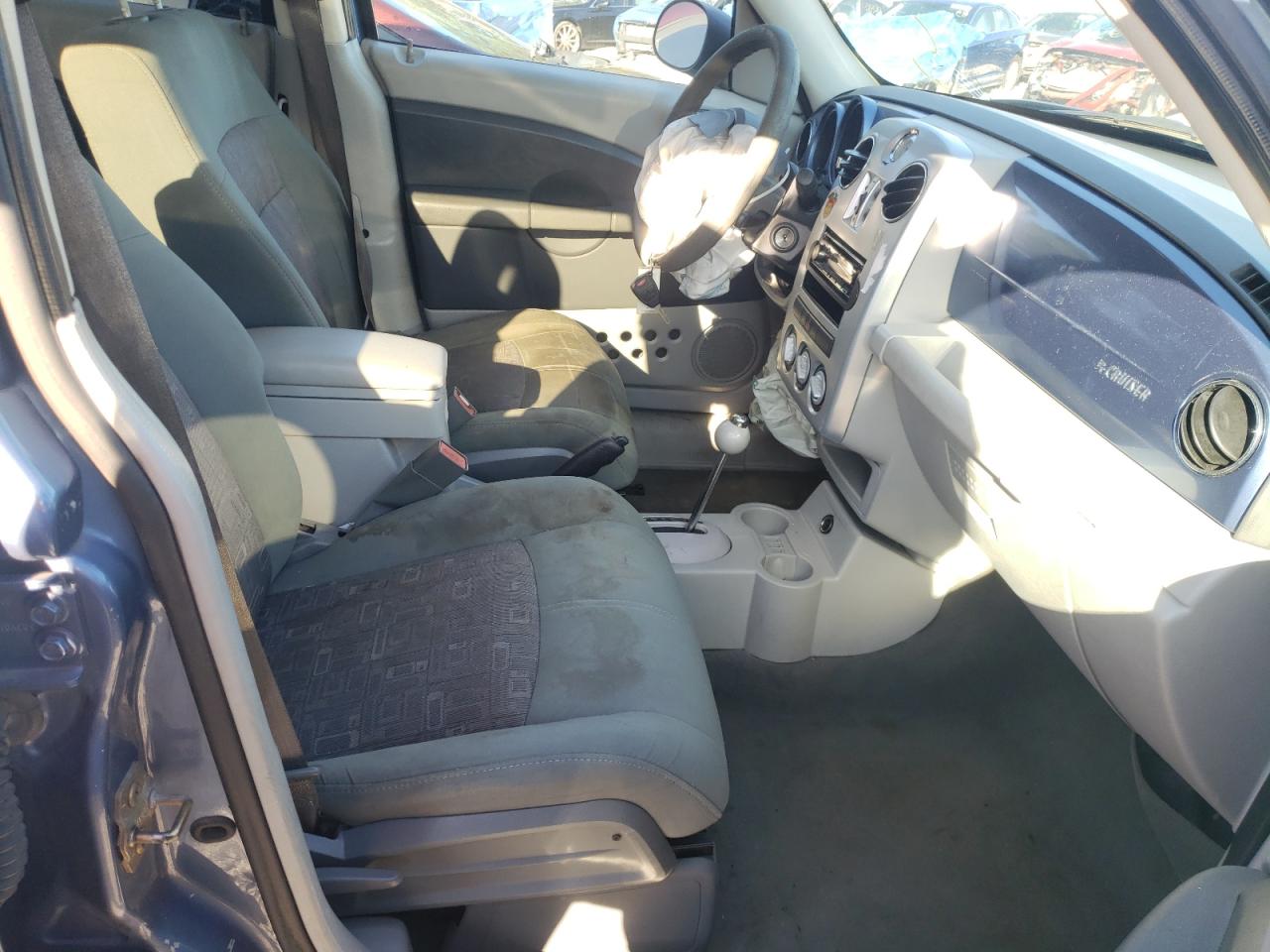 Photo 5 from auction – 2007 CHRYSLER PT CRUISER with VIN 3A4FY58B27T567498