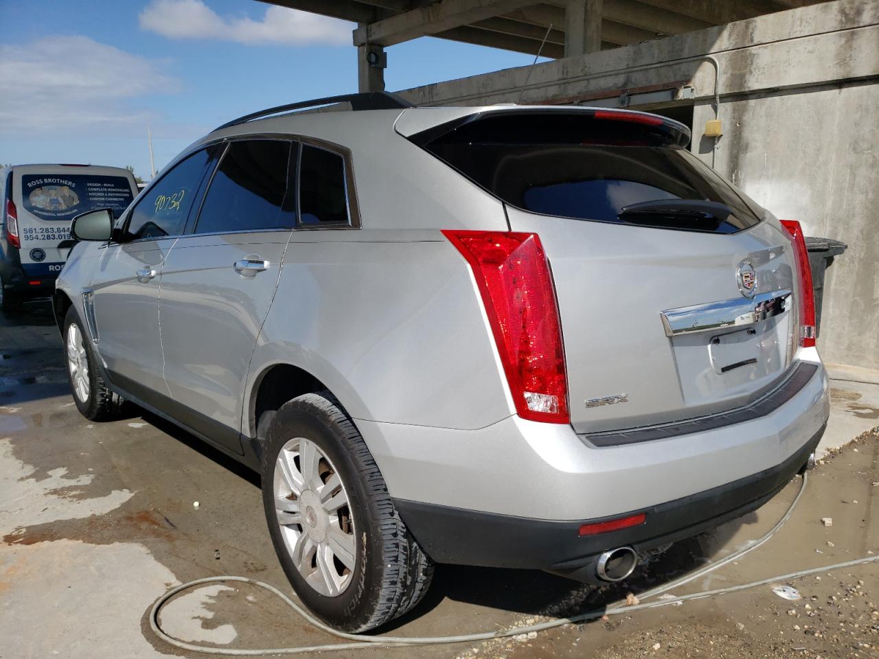 Photo 3 from auction – 2015 CADILLAC SRX with VIN 3GYFNAE31FS608710