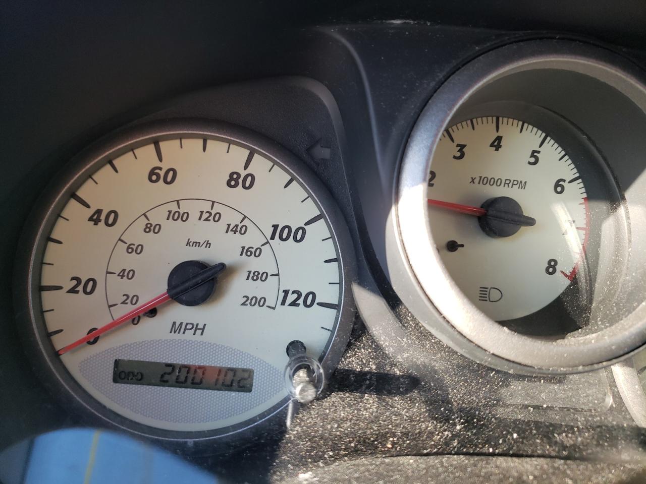 Photo 8 from auction – 2002 TOYOTA RAV4 with VIN JTEHH20V220166828