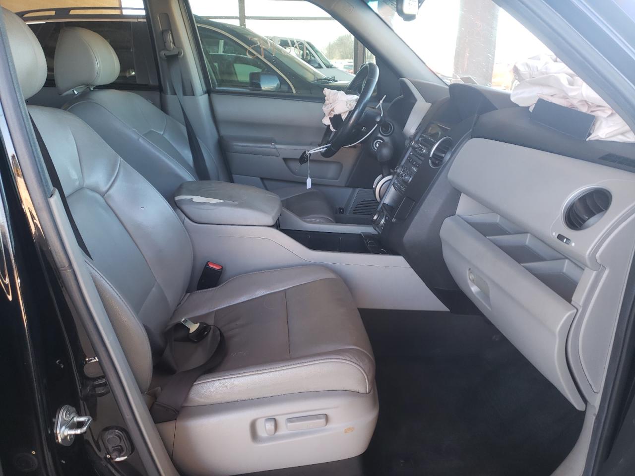 Photo 5 from auction – 2012 HONDA PILOT TOUR with VIN 5FNYF3H96CB024718