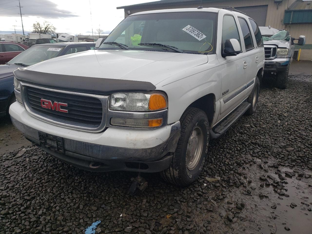 Photo 9 from auction – 2002 GMC YUKON with VIN 1GKEK13TX2J282337