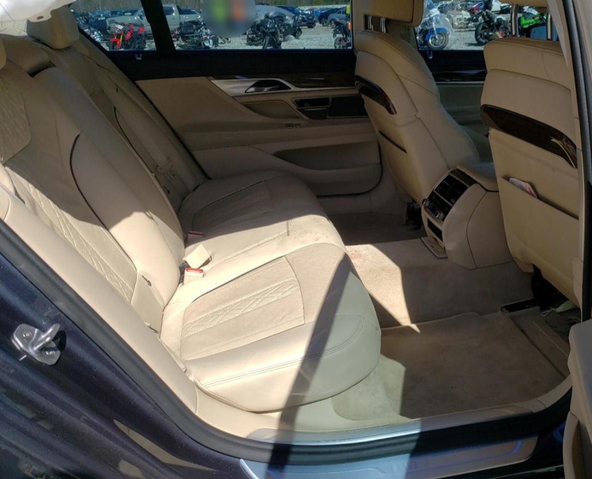 Photo 6 from auction – 2016 BMW 740 I with VIN WBA7E2C59GGD99964