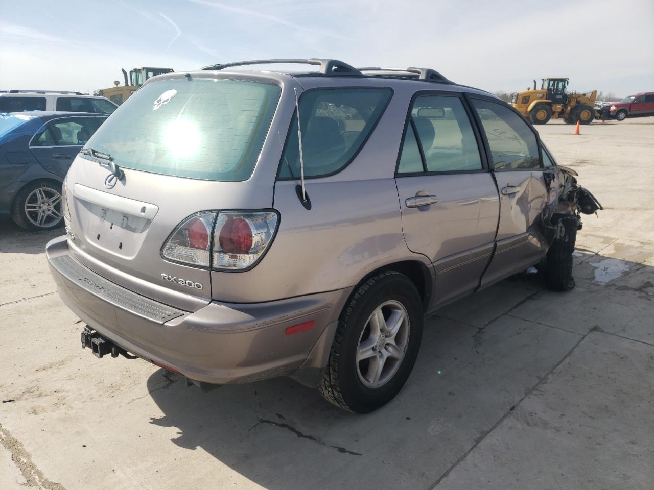 Photo 4 from auction – 2001 LEXUS RX 300 with VIN JTJGF10U510091660
