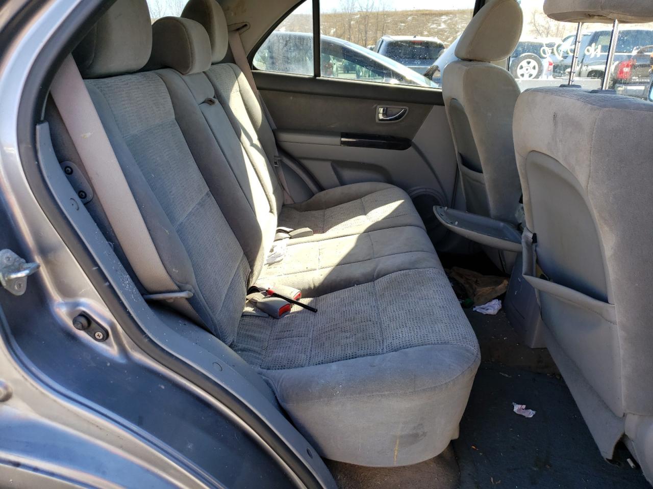 Photo 6 from auction – 2008 KIA SORENTO EX with VIN KNDJC736685856194