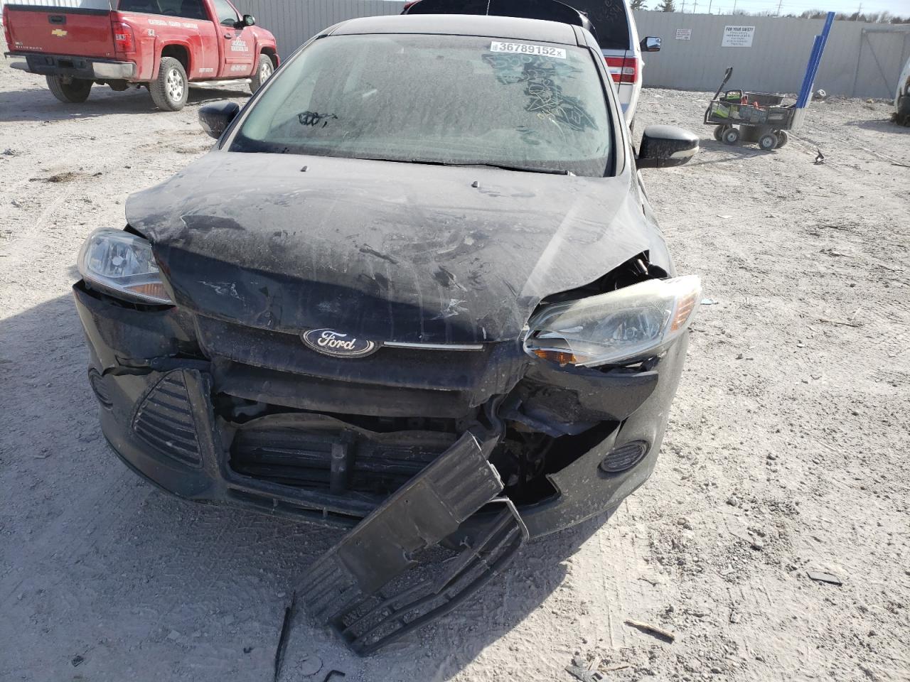 Photo 9 from auction – 2014 FORD FOCUS SE with VIN 1FADP3F29EL390471