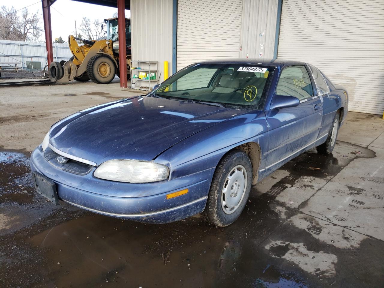Photo 2 from auction – 1998 CHEVROLET MONTE CARL with VIN 2G1WW12M7W9305419