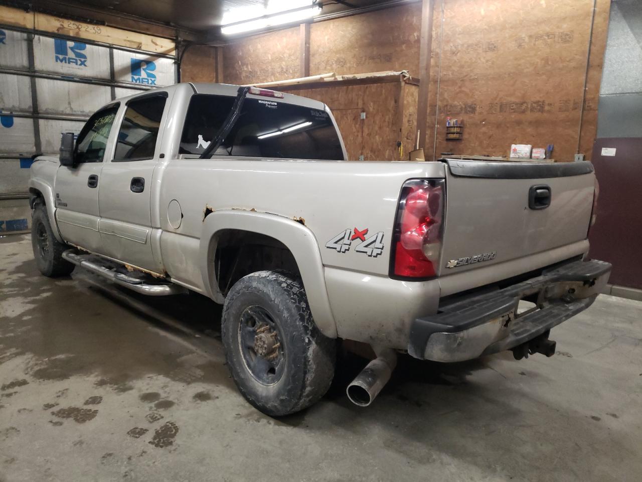 Photo 3 from auction – 2006 CHEVROLET SILVERADO with VIN 1GCHK23DX6F195246