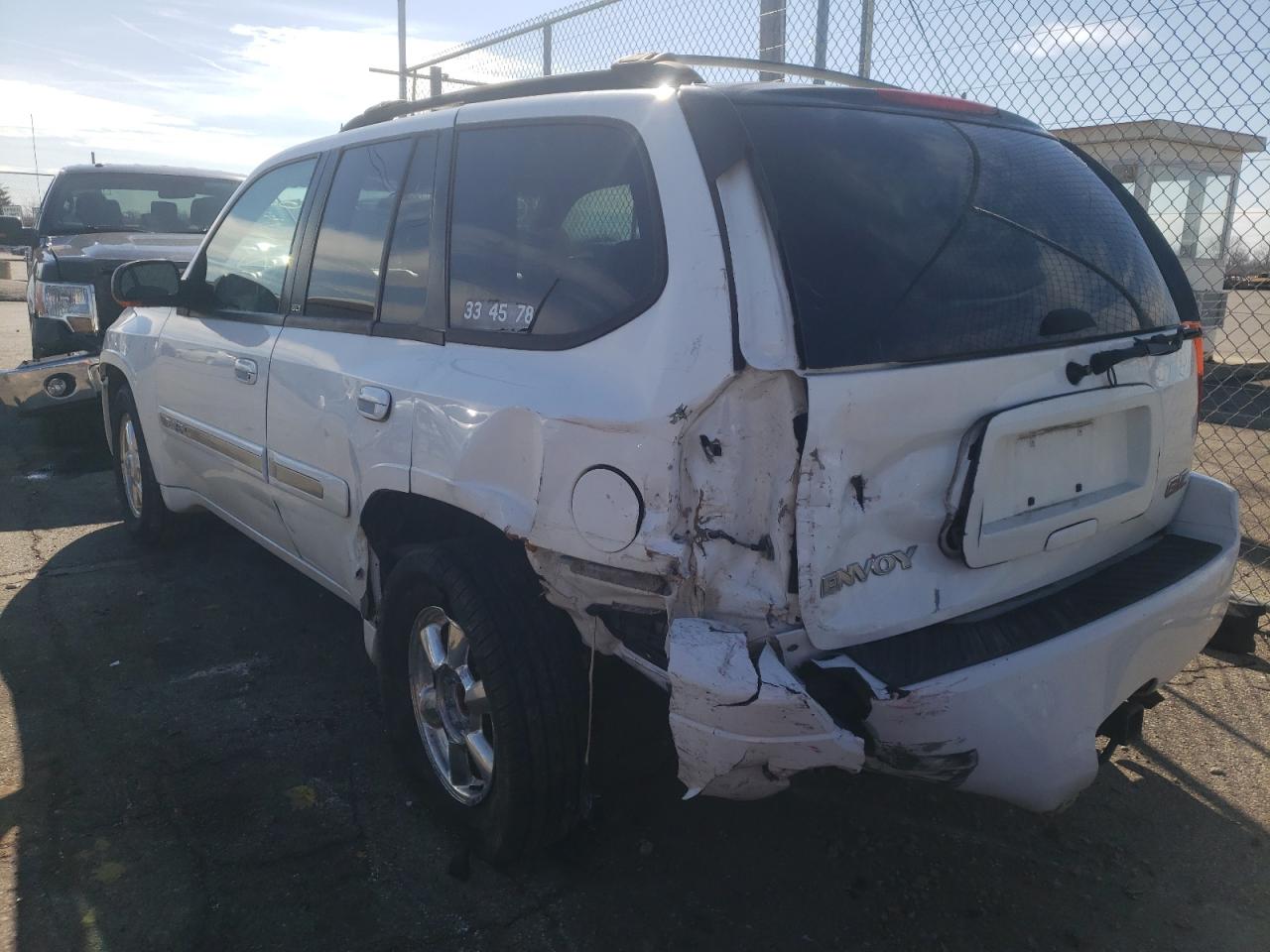 Photo 3 from auction – 2005 GMC ENVOY with VIN 1GKDT13S552356164