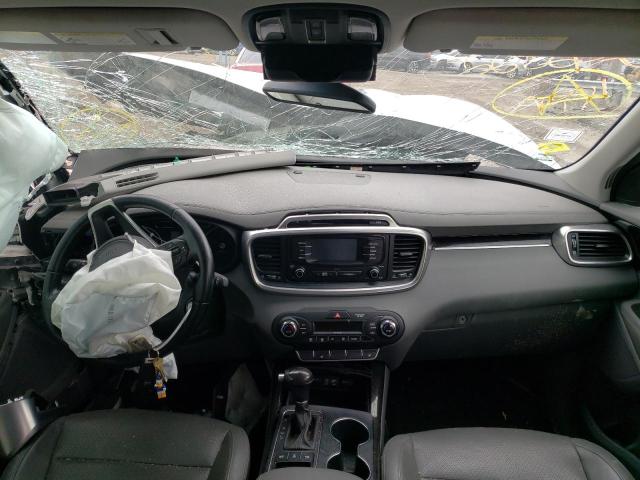 Photo 9 from auction – 2016 KIA SORENTO EX with VIN 5XYPHDA12GG038582