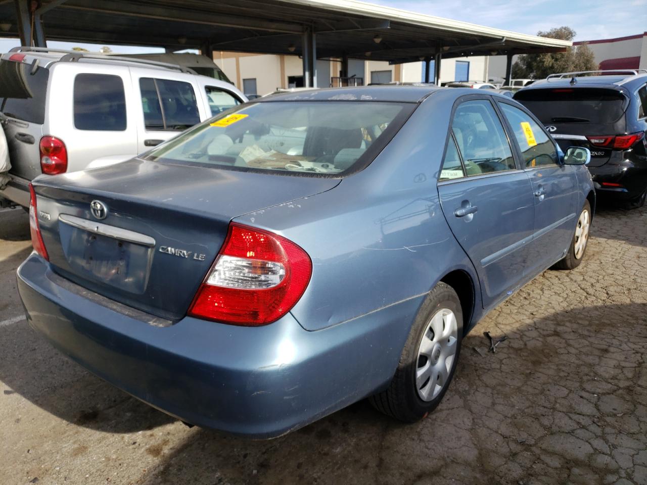 Photo 4 from auction – 2004 TOYOTA CAMRY LE with VIN 4T1BE32K64U903628