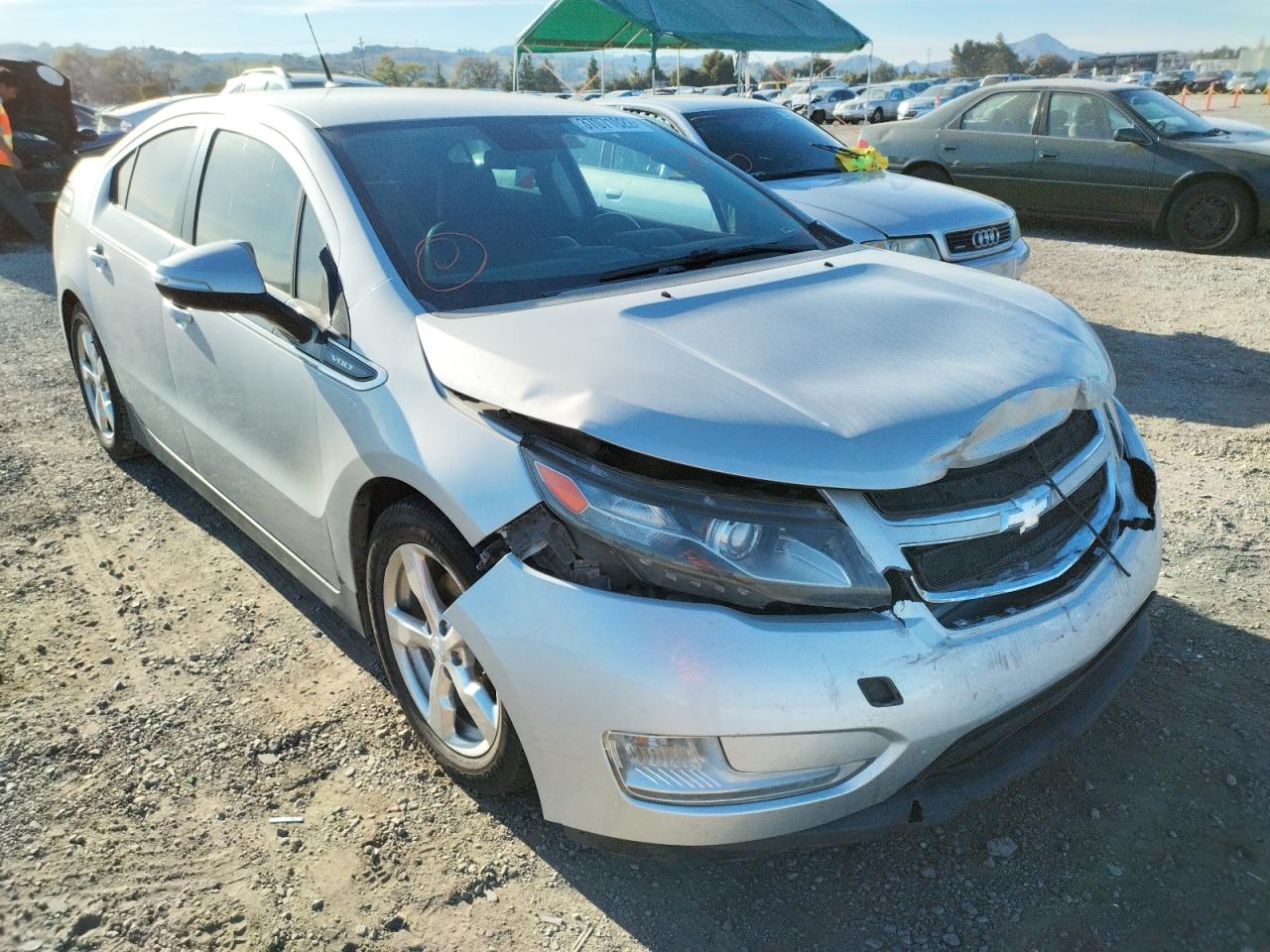 CHEVROLET VOLT 2013 with VIN 1G1RB6E47DU139775 - Photo from auction