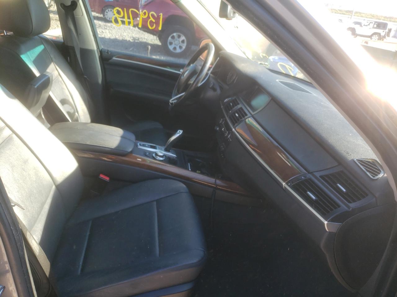 Photo 5 from auction – 2008 BMW X5 3.0I with VIN 5UXFE43528L035478