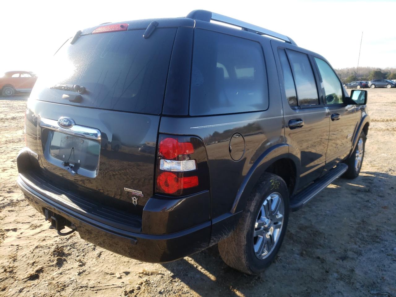 Photo 4 from auction – 2006 FORD EXPLORER L with VIN 1FMEU75806UA38293