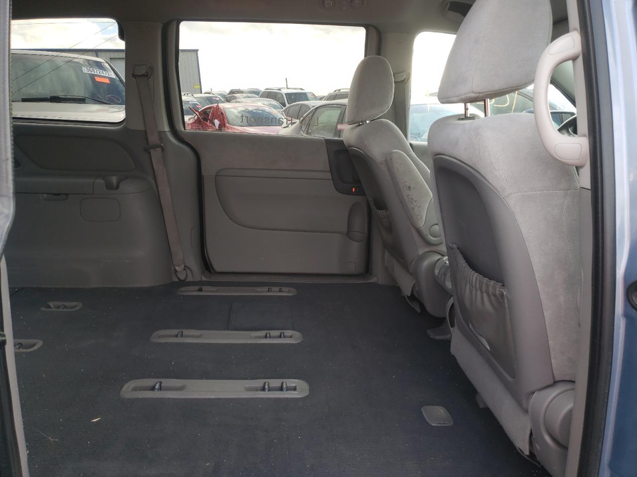 Photo 6 from auction – 2008 KIA SEDONA EX with VIN KNDMB233886212991
