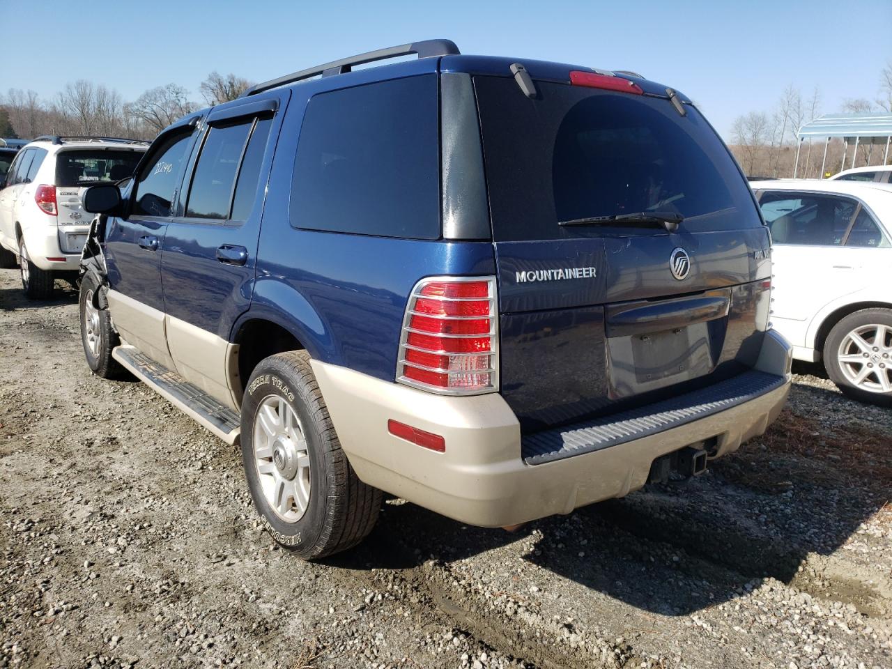 Photo 3 from auction – 2004 MERCURY MOUNTAINEE with VIN 4M2ZU86W04ZJ31088
