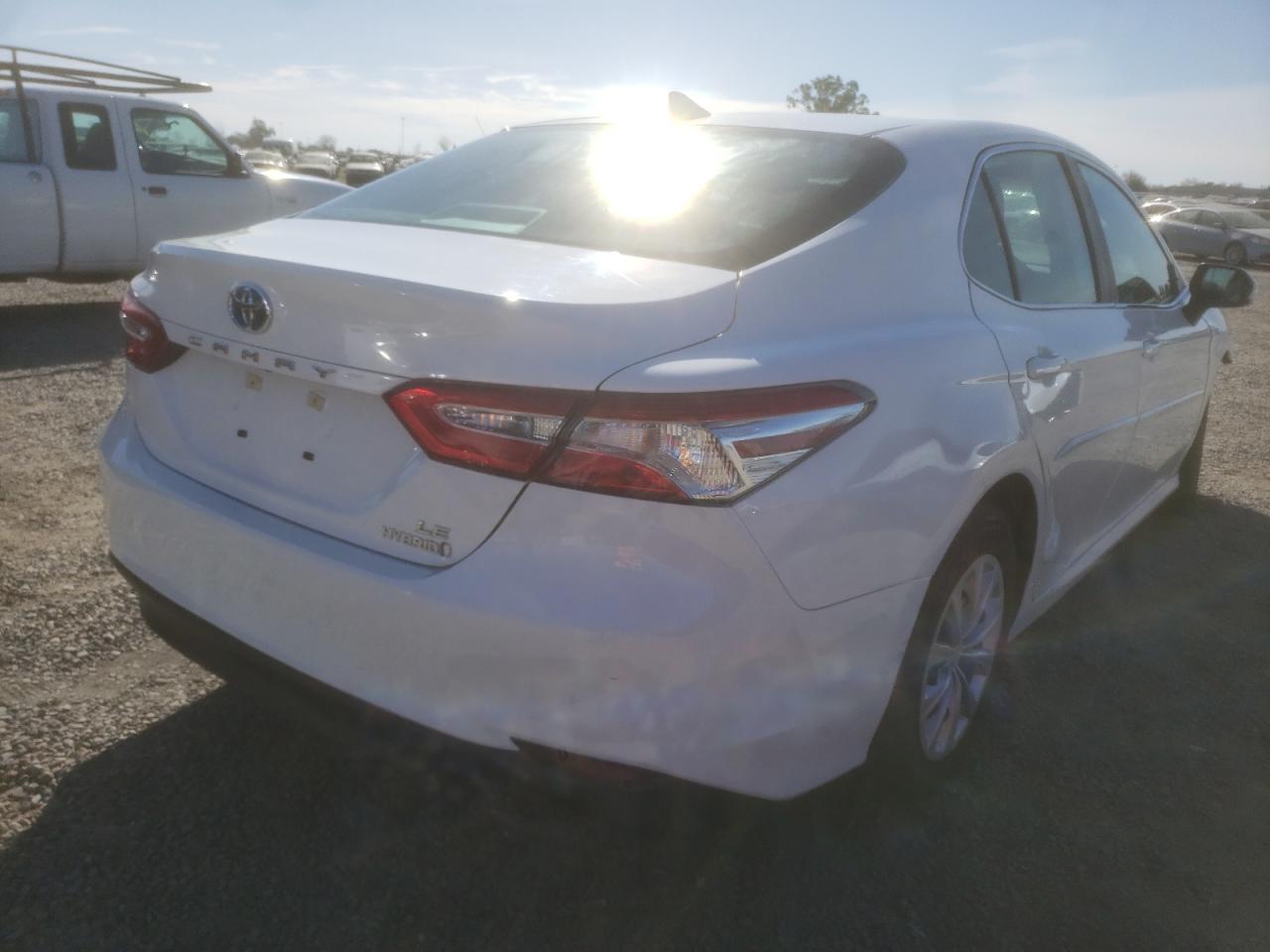 Photo 4 from auction – 2020 TOYOTA CAMRY LE with VIN 4T1C31AK0LU538782