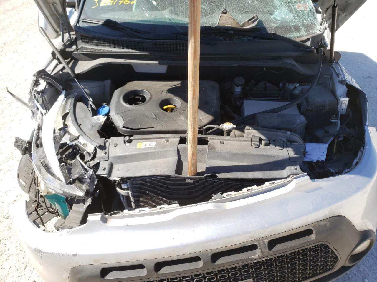 Снимка 7 от търг – 2015 KIA SOUL + с VIN KNDJP3A50F7773353