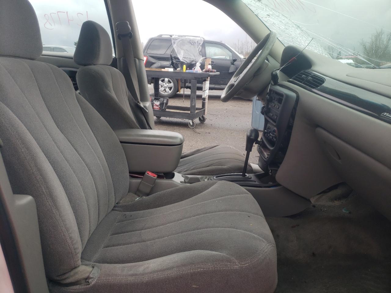 Photo 5 from auction – 2003 CHEVROLET MALIBU with VIN 1G1ND52J73M681714