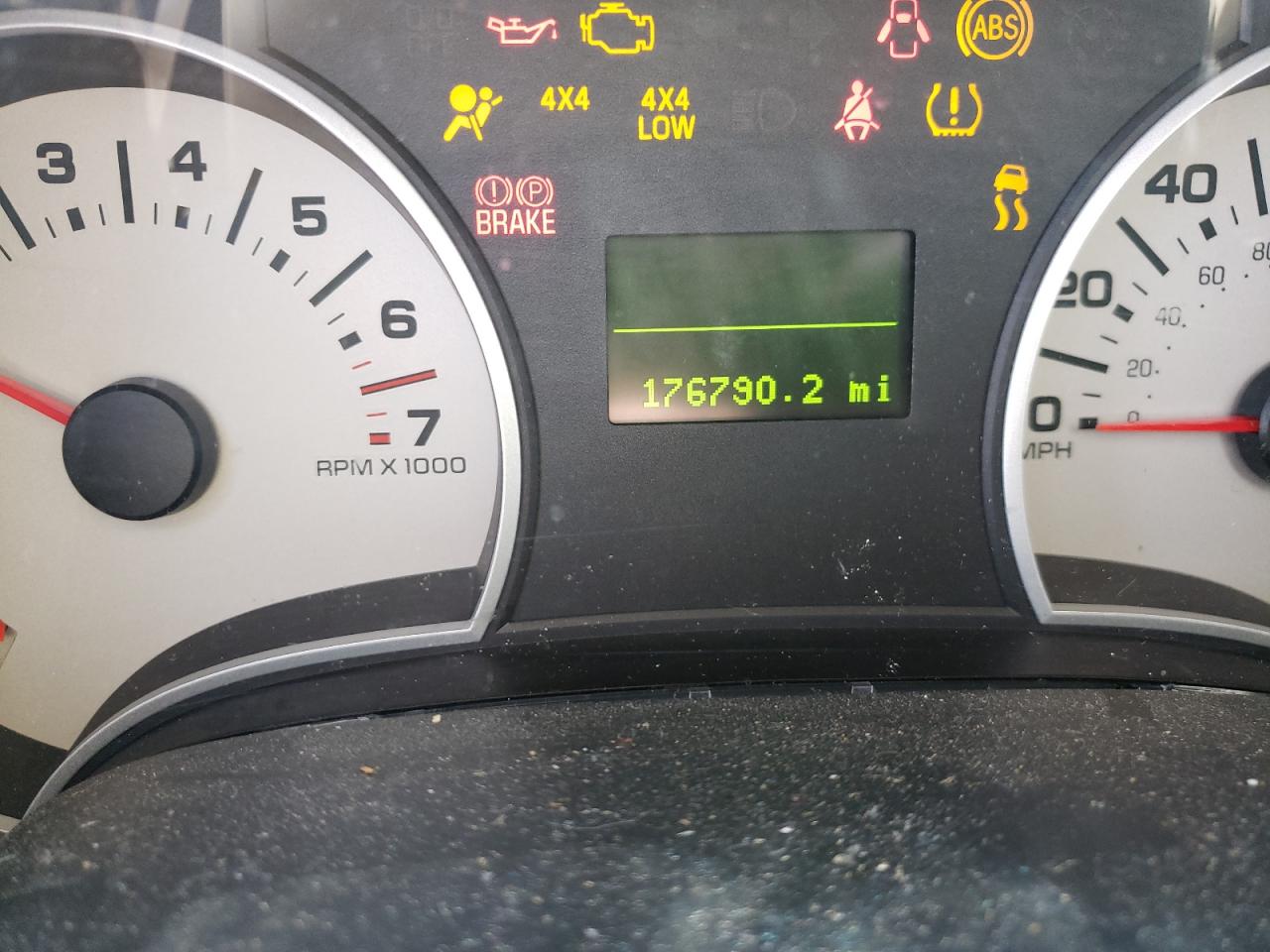 Photo 8 from auction – 2006 FORD EXPLORER E with VIN 1FMEU74E96UB23687