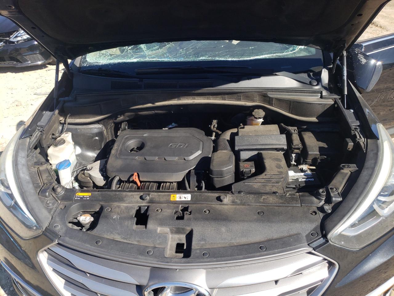 Photo 7 from auction – 2017 HYUNDAI SANTA FE S with VIN 5NMZU3LB2HH020353