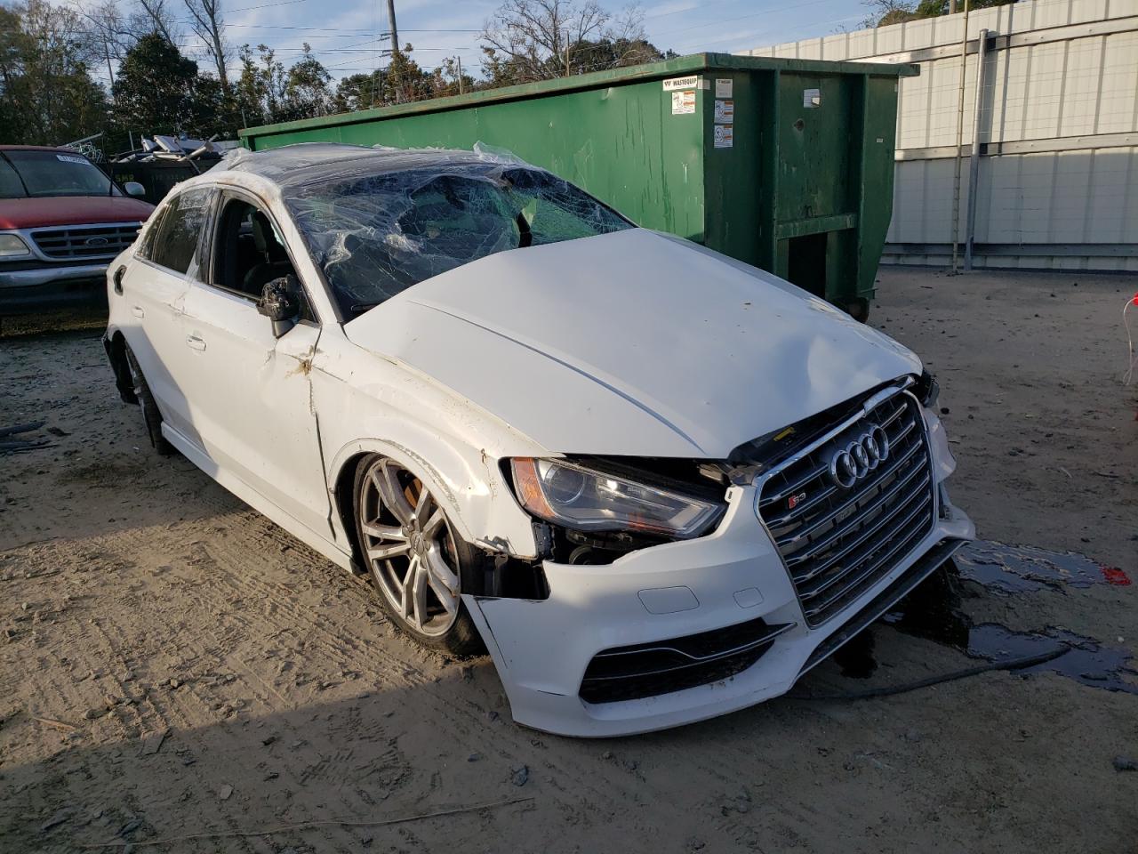 AUDI UK 2015 with VIN WAUBFGFF6F1133552 - Photo from auction