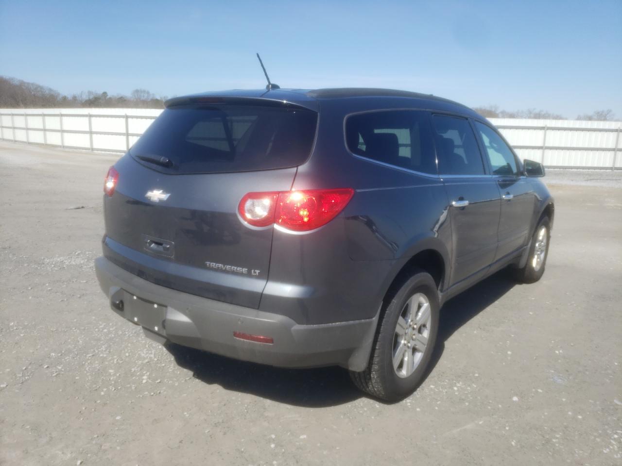 Photo 4 from auction – 2012 CHEVROLET TRAVERSE L with VIN 1GNKRGED0CJ242389
