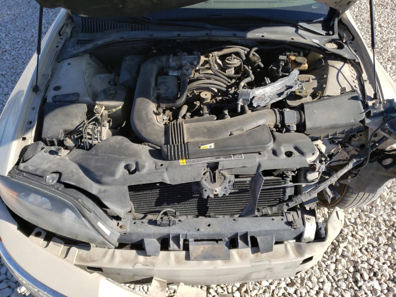 Photo 7 from auction – 2002 LINCOLN LS with VIN 1LNHM87AX2Y686682
