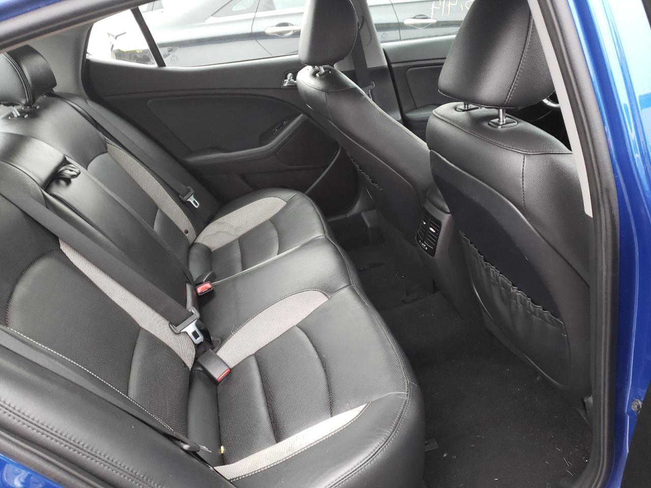 Photo 6 from auction – 2013 KIA OPTIMA SX with VIN 5XXGR4A65DG168221