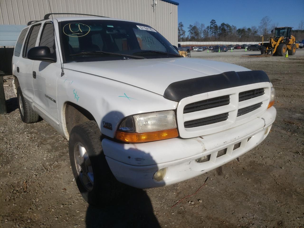 DODGE DURANGO 2000 with VIN 1B4HS28Z8YF178658 - Photo from auction