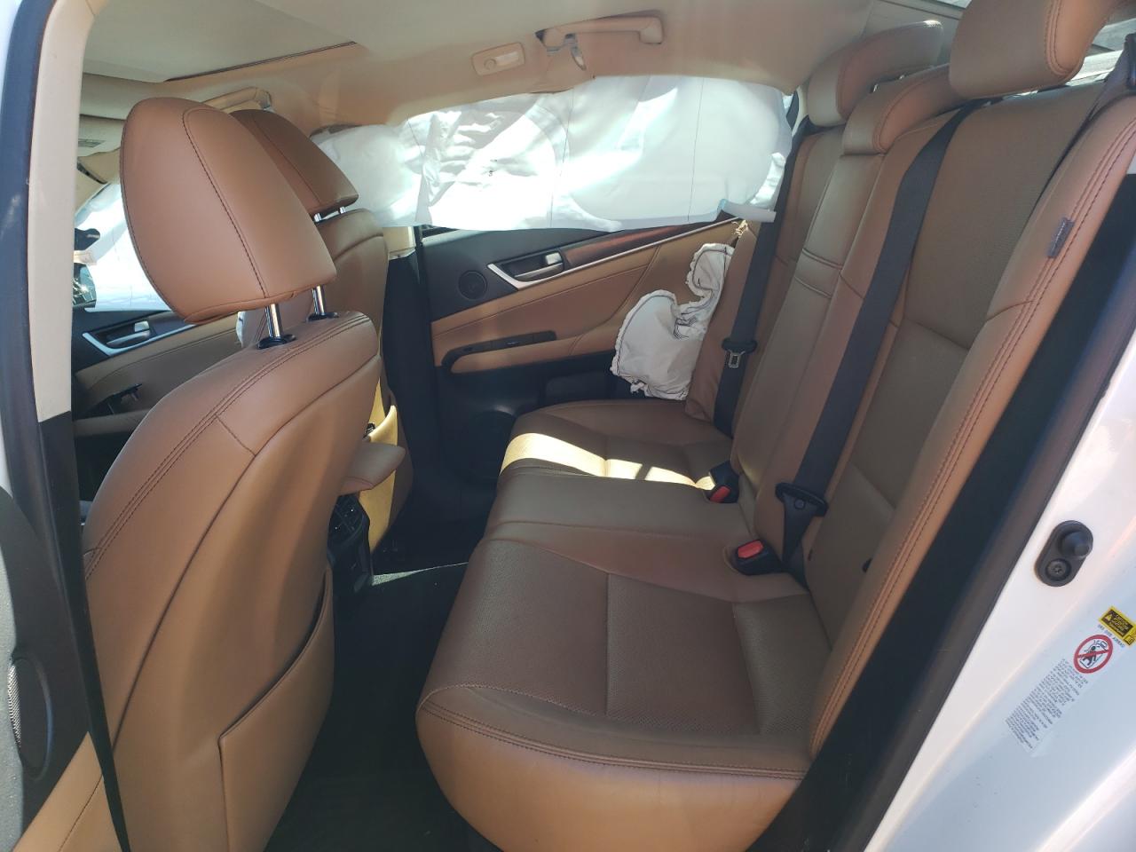 Photo 6 from auction – 2015 LEXUS GS 350 with VIN JTHBE1BL9FA009675