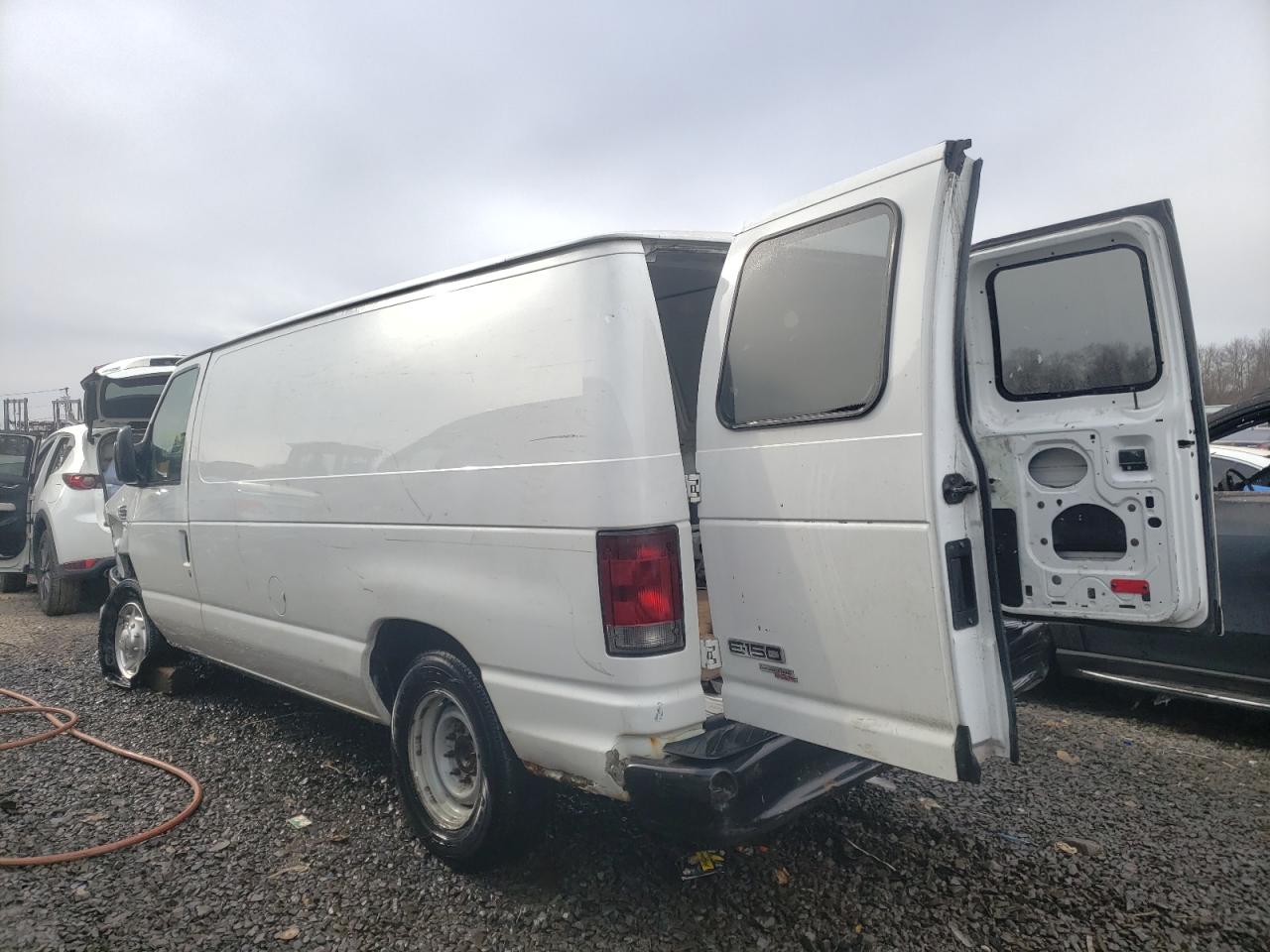 Photo 3 from auction – 2012 FORD ECONOLINE with VIN 1FTNE1EW9CDA85069