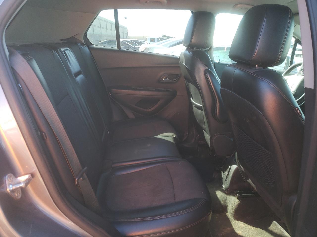 Photo 6 from auction – 2019 CHEVROLET TRAX 1LT with VIN KL7CJLSB8KB765178