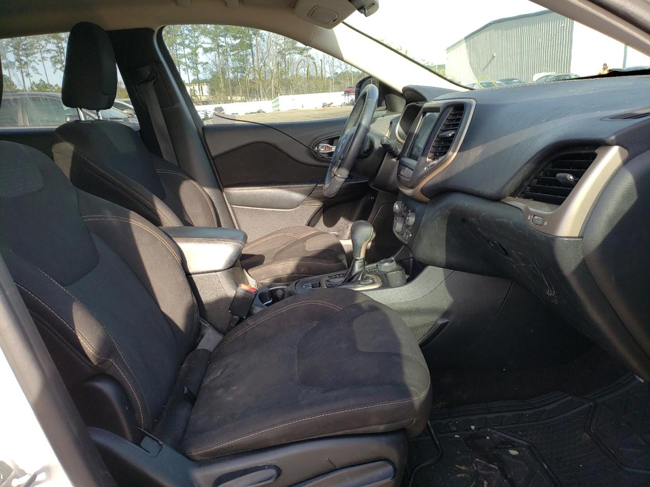 Photo 5 from auction – 2015 JEEP CHEROKEE L with VIN 1C4PJMCB3FW777309