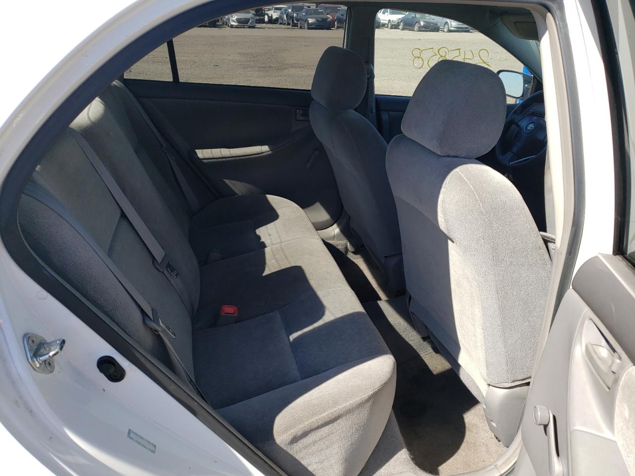 Photo 6 from auction – 2004 TOYOTA COROLLA CE with VIN 1NXBR32E24Z293421